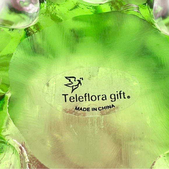 Teleflora Gift Violet Green Swirl Vase (Made in China) - Picture 5 of 11